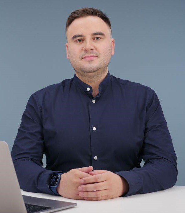 Алексей Кадочников